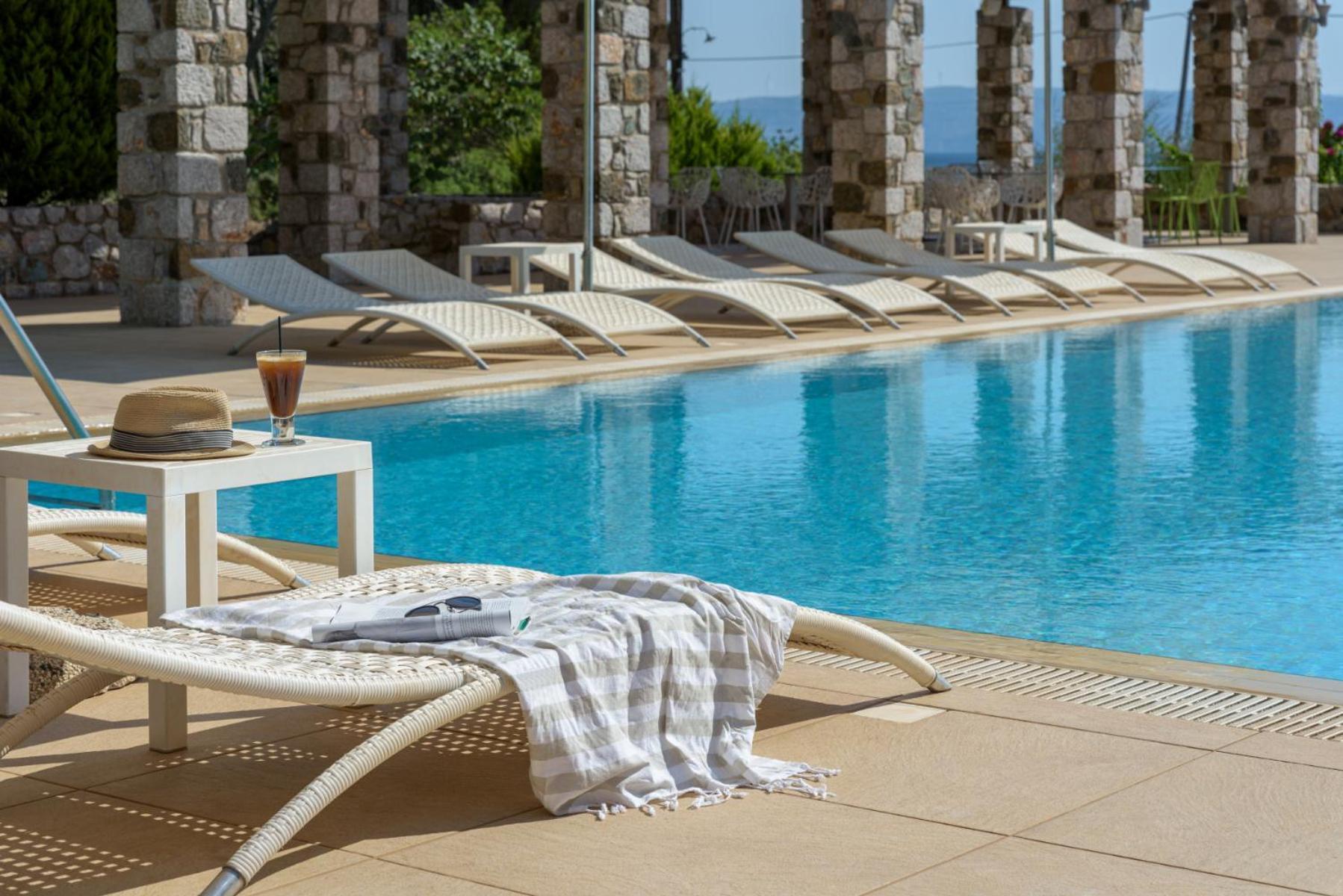 Kaminos Evia Hotell Límni Eksteriør bilde